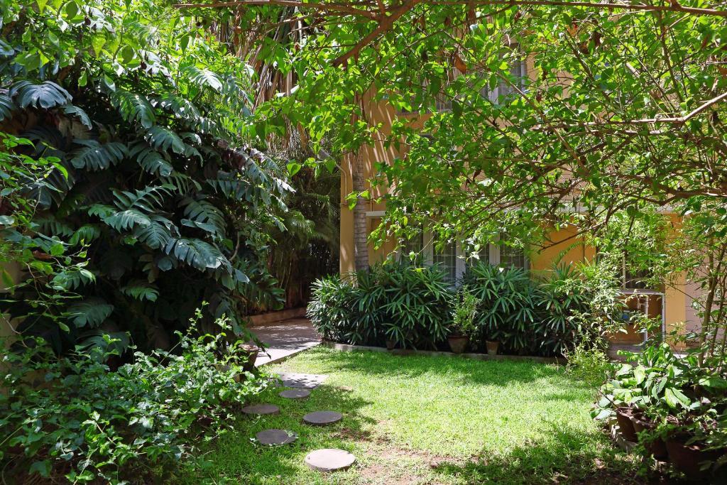 Hanu Reddy Residences Wallace Garden Ченнаї Екстер'єр фото